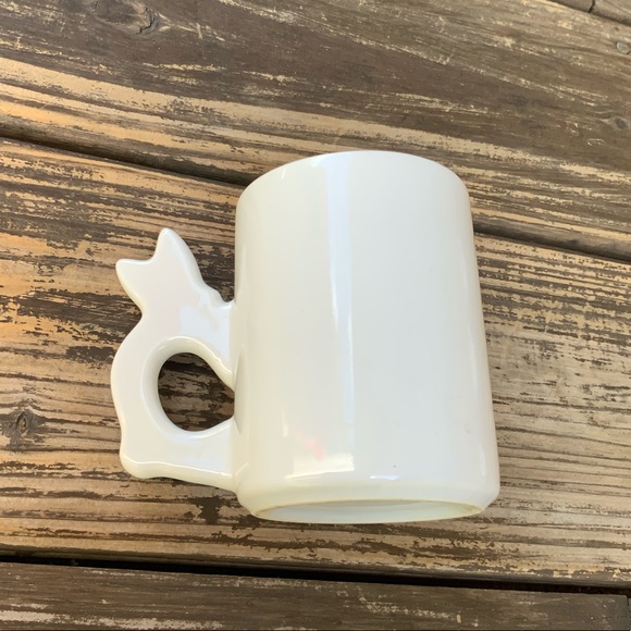Vintage Taiwan Peter Rabbit Bunny Shaped Handle Coffee Mug Easter Spring - Picture 4 of 6